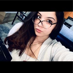 Meet your Posher, Ericka